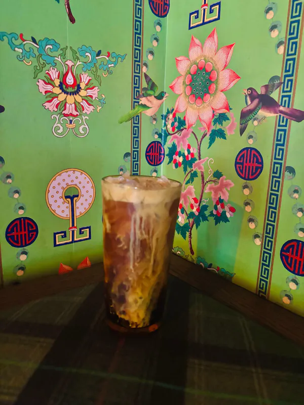 non-alcoholic drink, drinking straw, soft drink, health shake, juice, highball glass
