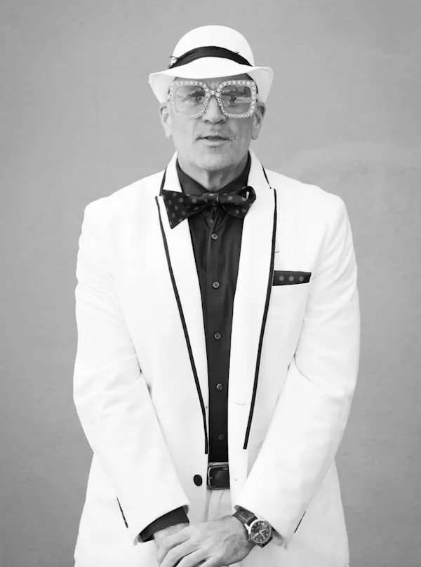 eyewear, glasses, vision care, sleeve, bow tie, collar