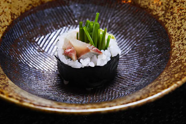food, tableware, sushi, dishware, recipe, plate