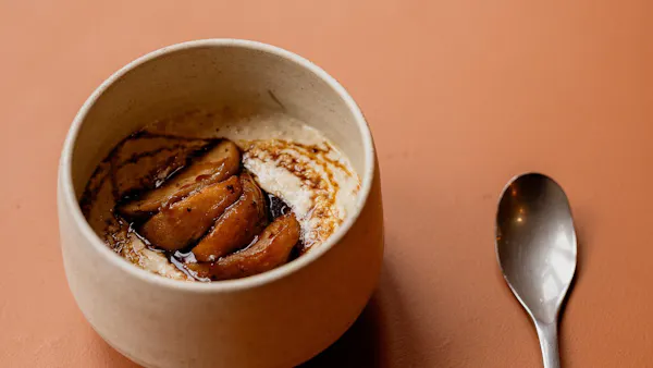food, tableware, ingredient, dessert, serveware, dishware