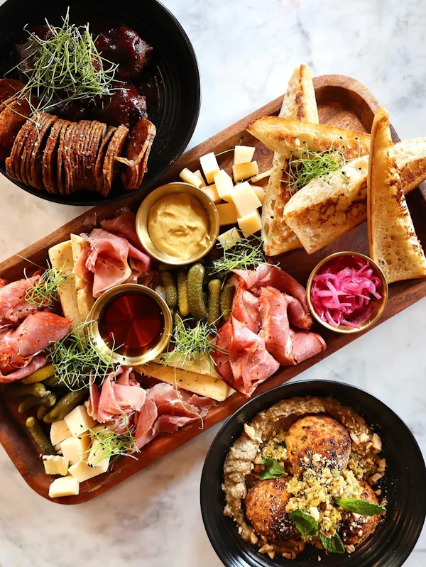 food, tableware, ingredient, meat, finger food, vegetable