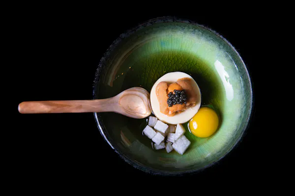 tableware, food, dishware, kitchen utensil, ingredient, gesture
