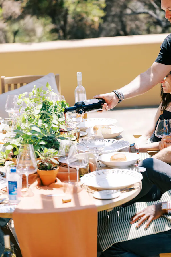 furniture, tableware, drinkware, table, event, tablecloth