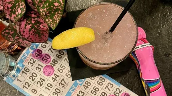tableware, alcoholic drink, drinking straw, classic cocktail, cocktail, liquor