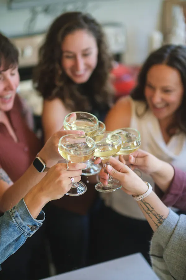 tableware, stemware, drinkware, hand, alcoholic drink, barware