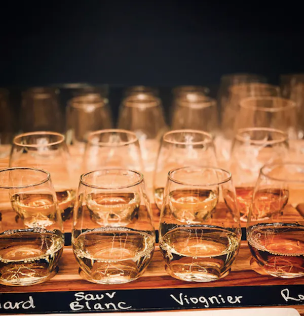 tableware, drinkware, stemware, liquid, barware, amber