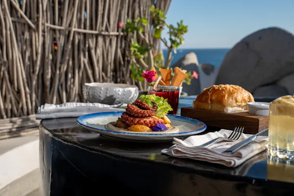tableware, furniture, sea, ocean, serveware, restaurant