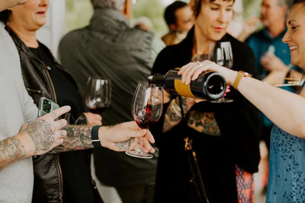 drinkware, hand, alcoholic drink, tableware, liquor, event