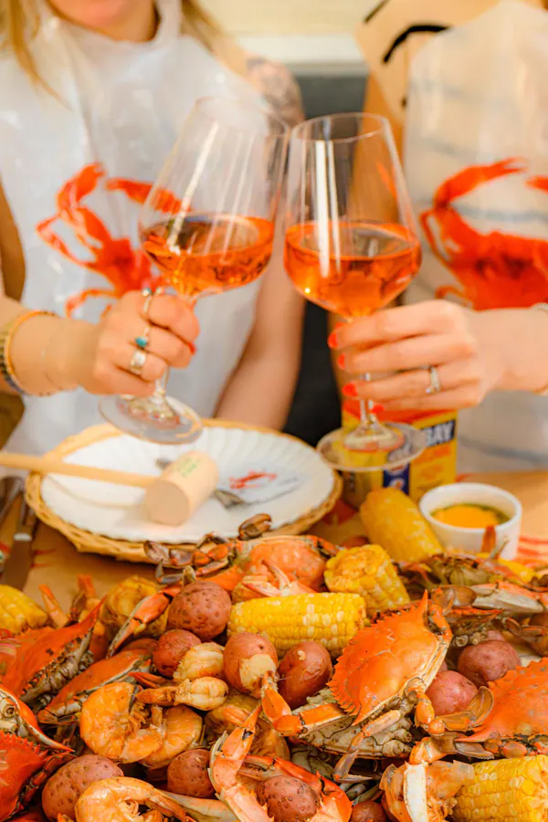 tableware, food, seafood, drinkware, seafood boil, ingredient