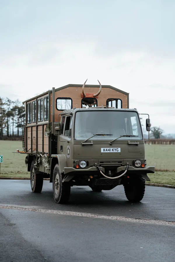 land vehicle, vehicle, tire, mode of transport, wheel, motor vehicle