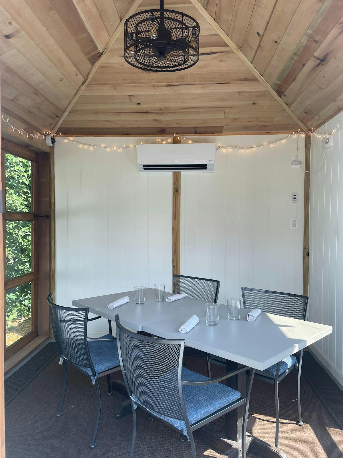 Field & Main Restaurant Marshall, VA Tock