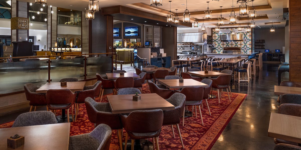 OAK + CRU Social Kitchen & Wine Bar Kelowna, BC Tock