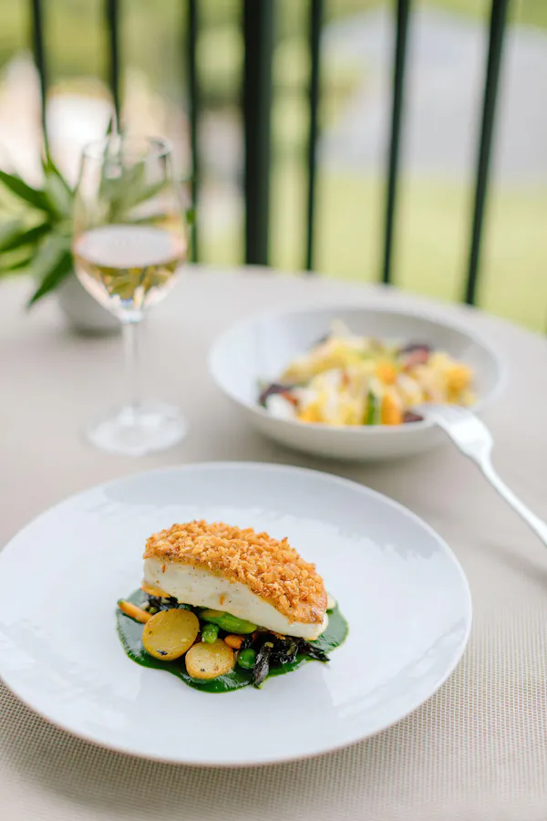 food, tableware, ingredient, dishware, vegetable, plate