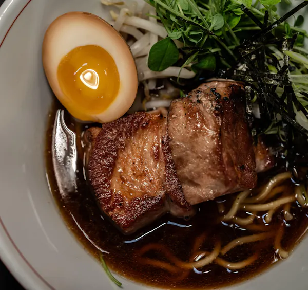 food, ingredient, meat, tableware, soup, noodle soup