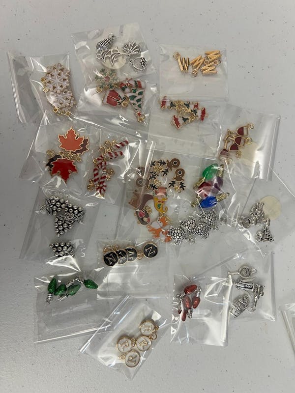 earring, creative arts, natural material, craft, bead, jewelry making