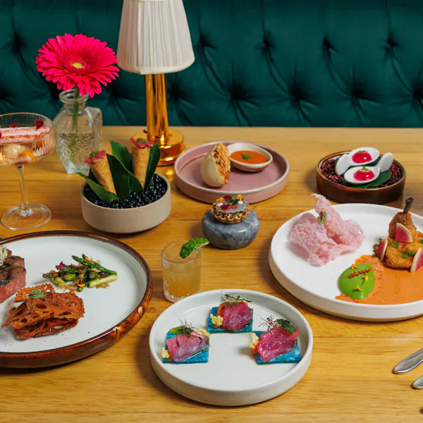 food, tableware, dishware, ingredient, plate, serveware