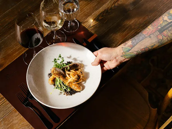 food, tableware, dishware, ingredient, serveware, table