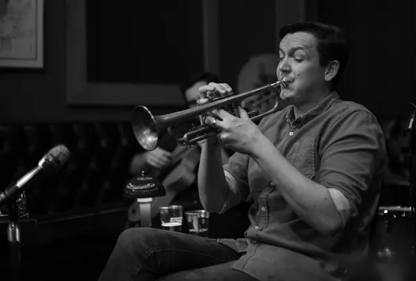 musical instrument, brass instrument, musician, trumpeter, music, entertainment