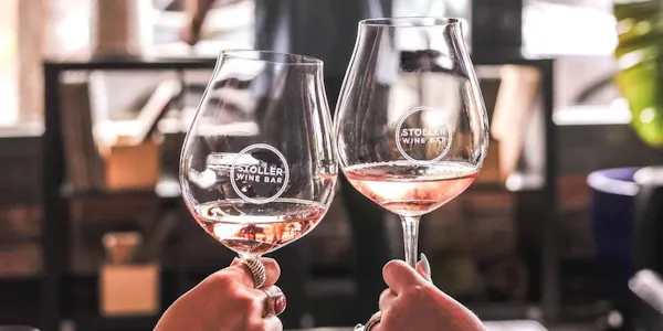 stemware, tableware, wine glass, alcoholic drink, drinkware, barware