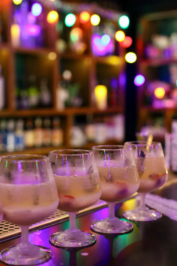 tableware, drinkware, alcoholic drink, glass, liquor, stemware