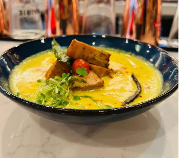 food, tableware, yellow curry, ingredient, recipe, stew