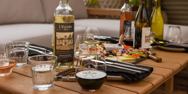 bottle, alcoholic drink, alcohol, liquor, barware, glass bottle