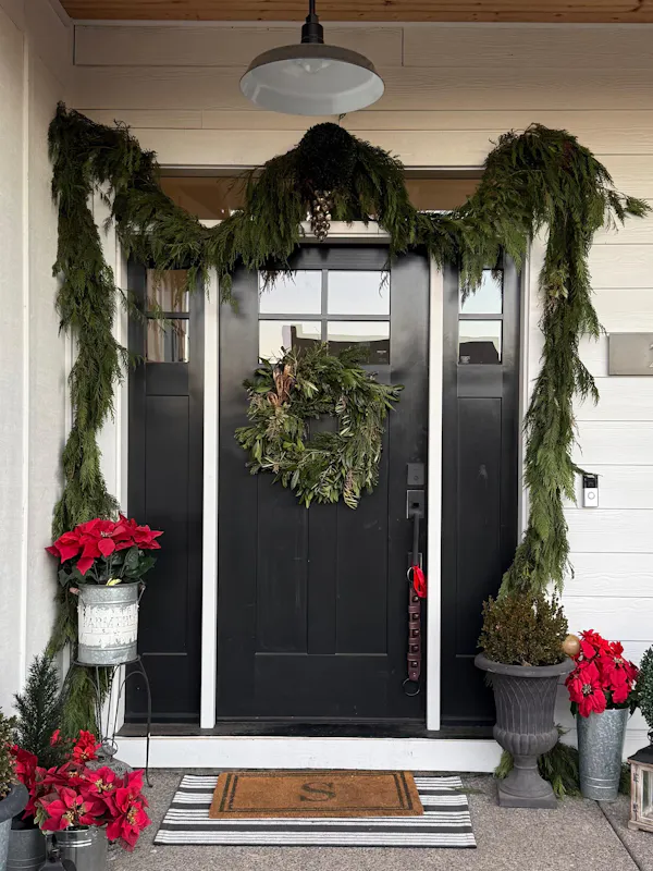 red, wreath, christmas decoration, door, christmas day, home door