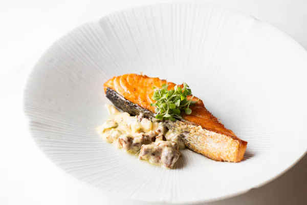 food, tableware, ingredient, dishware, culinary arts, plate