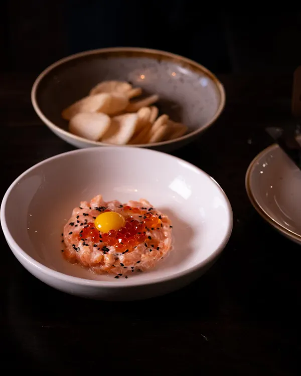 food, tableware, dishware, ingredient, recipe, plate