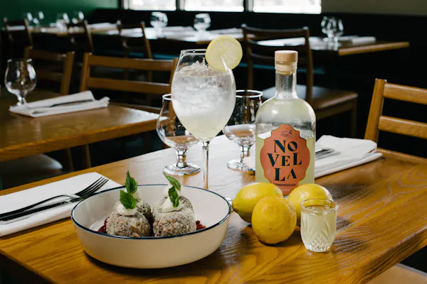tableware, food, fruit, ingredient, barware, drinkware