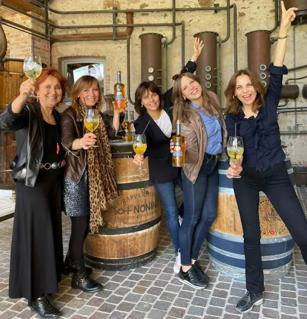 barrel, smile, alcoholic drink, liquor, winery, brewery