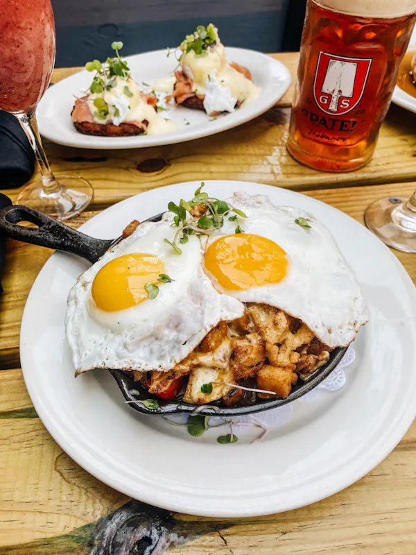 food, tableware, fried egg, yolk, ingredient, dishware