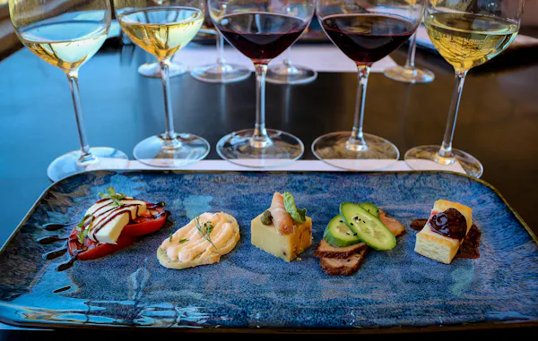food, tableware, stemware, ingredient, drinkware, serveware