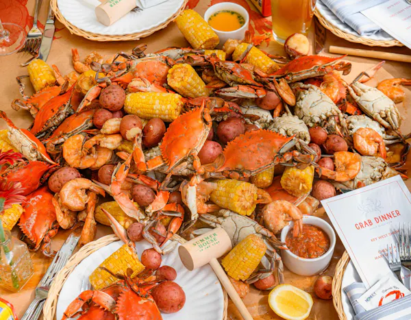 food, seafood, arthropod, seafood boil, ingredient, marine invertebrates