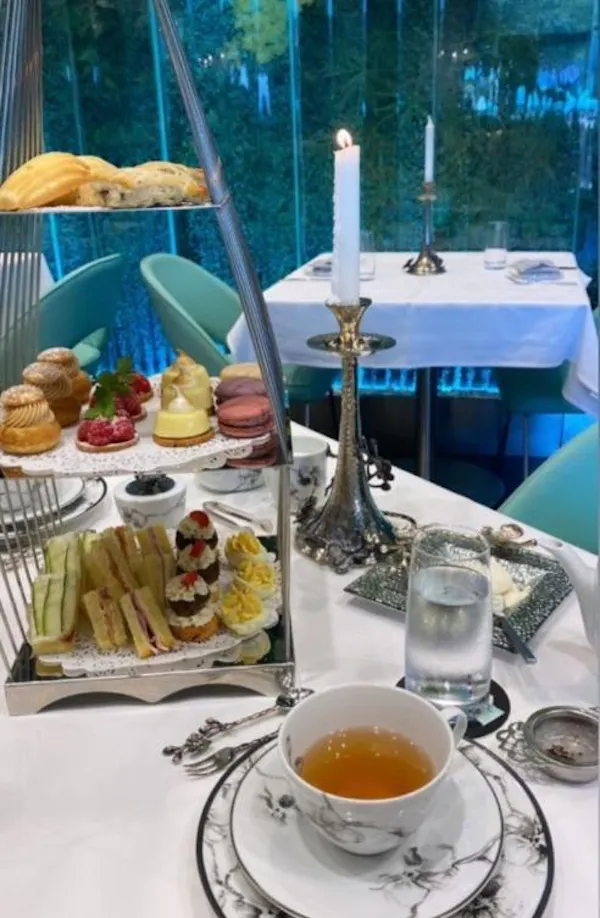 food, tableware, table, drinkware, dishware, plate