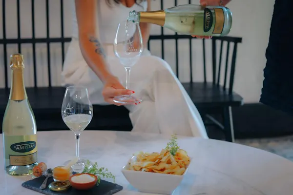 food, tableware, table, stemware, plate, drinkware