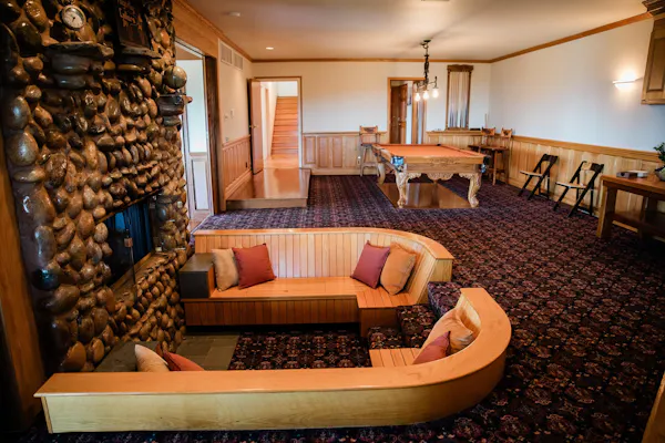 flooring, floor, wood, furniture, ceiling, lighting