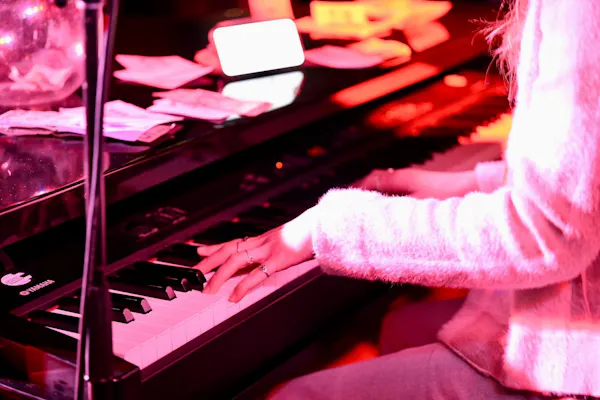 musical instrument, piano, music, keyboard, keyboard player, musician
