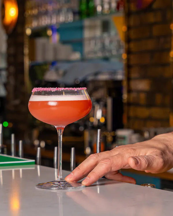 tableware, stemware, liquid, cocktail, drinkware, barware