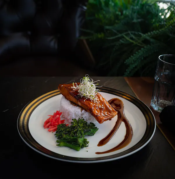 food, tableware, ingredient, dishware, serveware, cooking