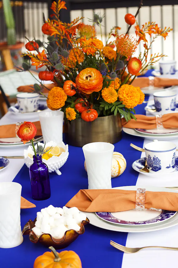 tableware, orange, tablecloth, flower bouquet, cut flowers, serveware