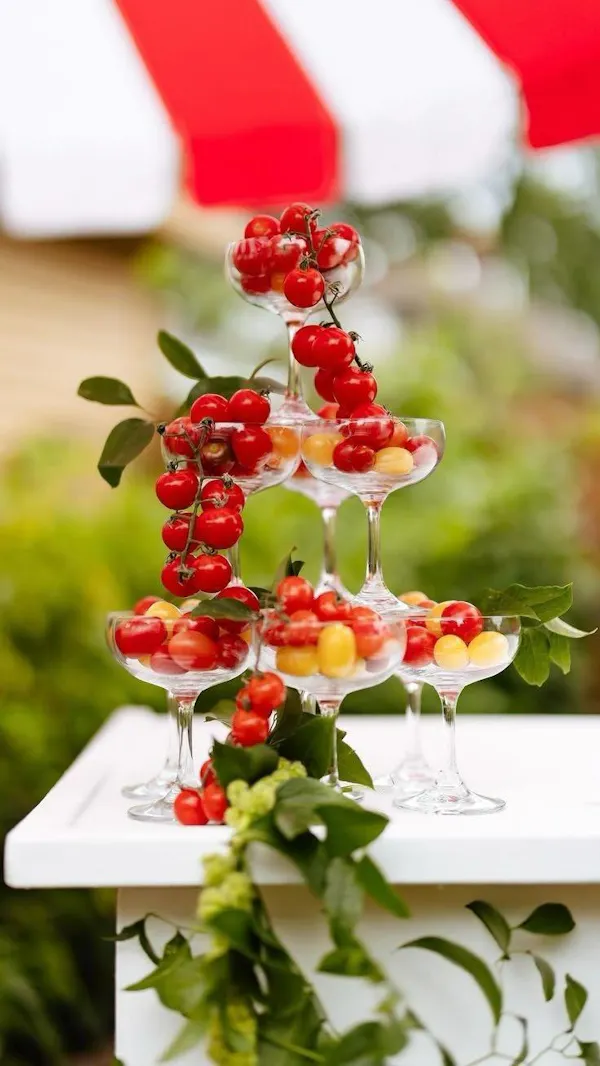 food, fruit, red, produce, tableware, ingredient