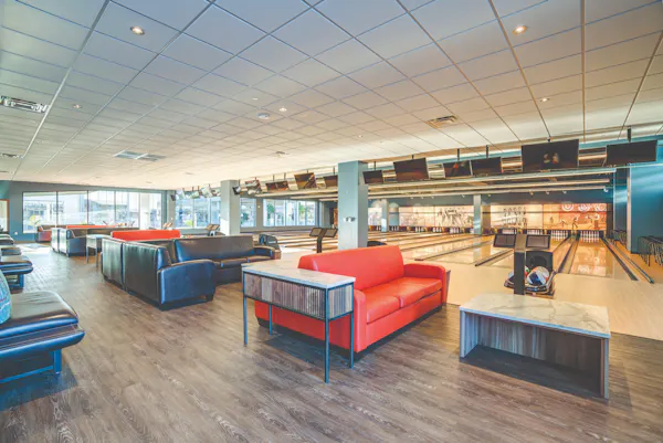 flooring, ceiling, floor, wood flooring, hardwood, hall