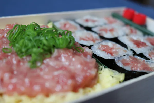 food, ingredient, sushi, recipe, gimbap, cuisine