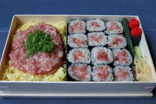 food, ingredient, gimbap, recipe, rice, sushi