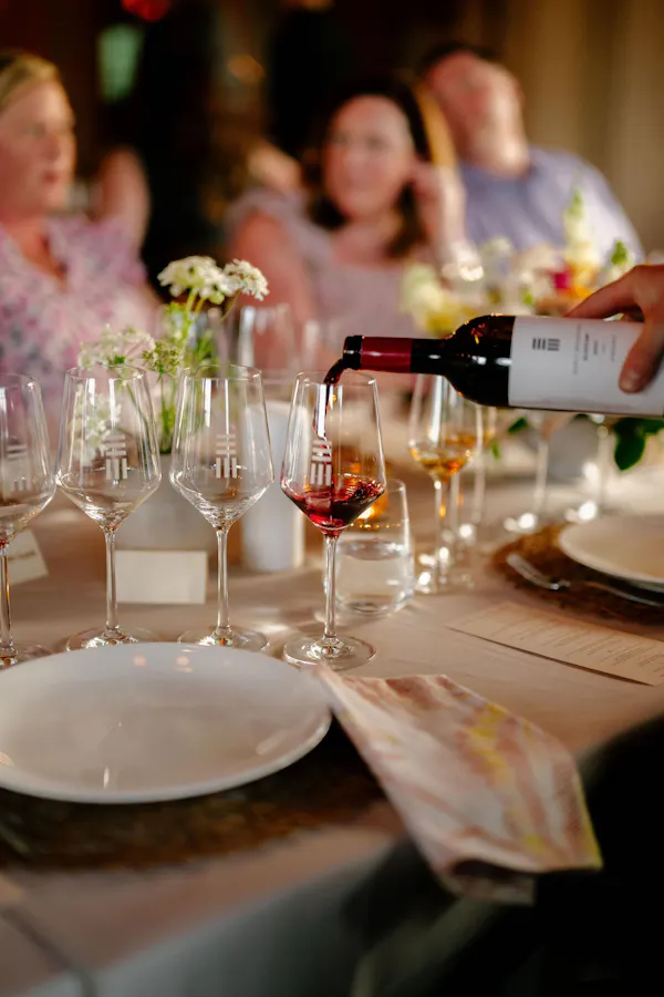tableware, drinkware, stemware, table, dishware, wine glass