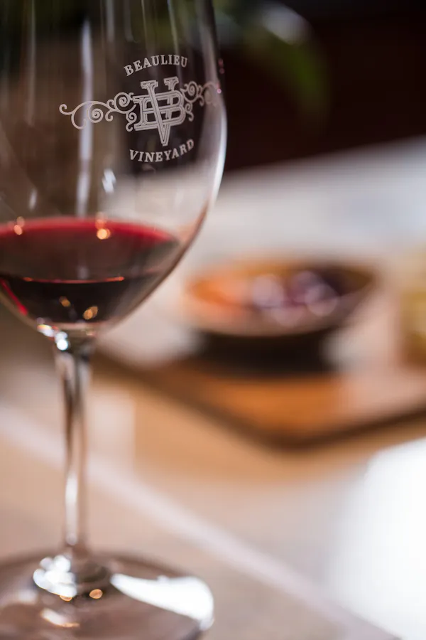food, tableware, liquid, stemware, drinkware, wine