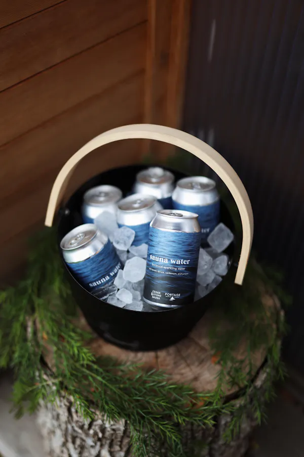 steel and tin cans, tin
