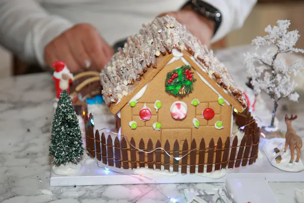 gingerbread house, food, dessert, ingredient, christmas decoration, baking