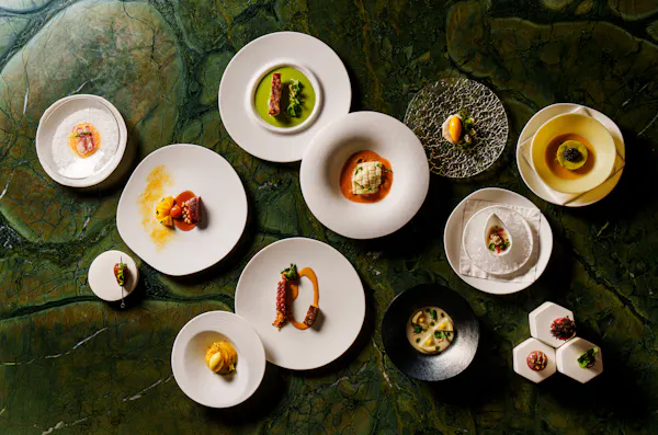 food, tableware, dishware, serveware, ingredient, plate